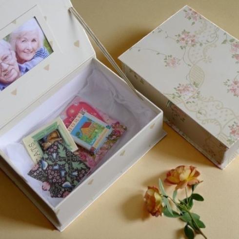 Memory boxes